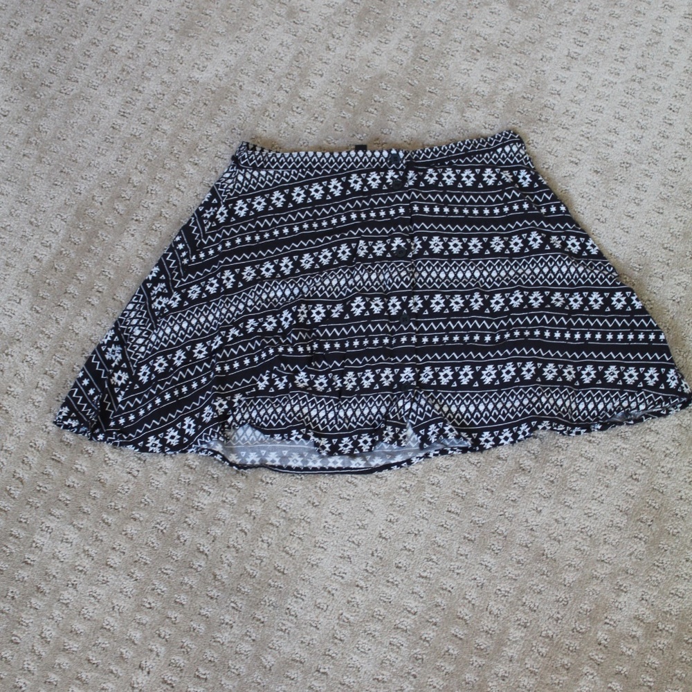 H&M Tribal Print Button-Front Mini Skirt